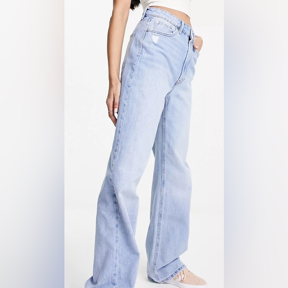Stradivarius 90s baggy dad jeans in light blue